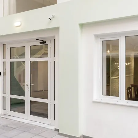 Garden By Halu! - Free Parking, Next To Efkleidis Metro *