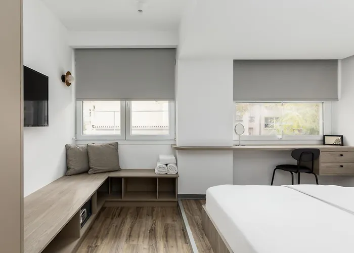 Garden By Halu! - Free Parking, Next To Efkleidis Metro *